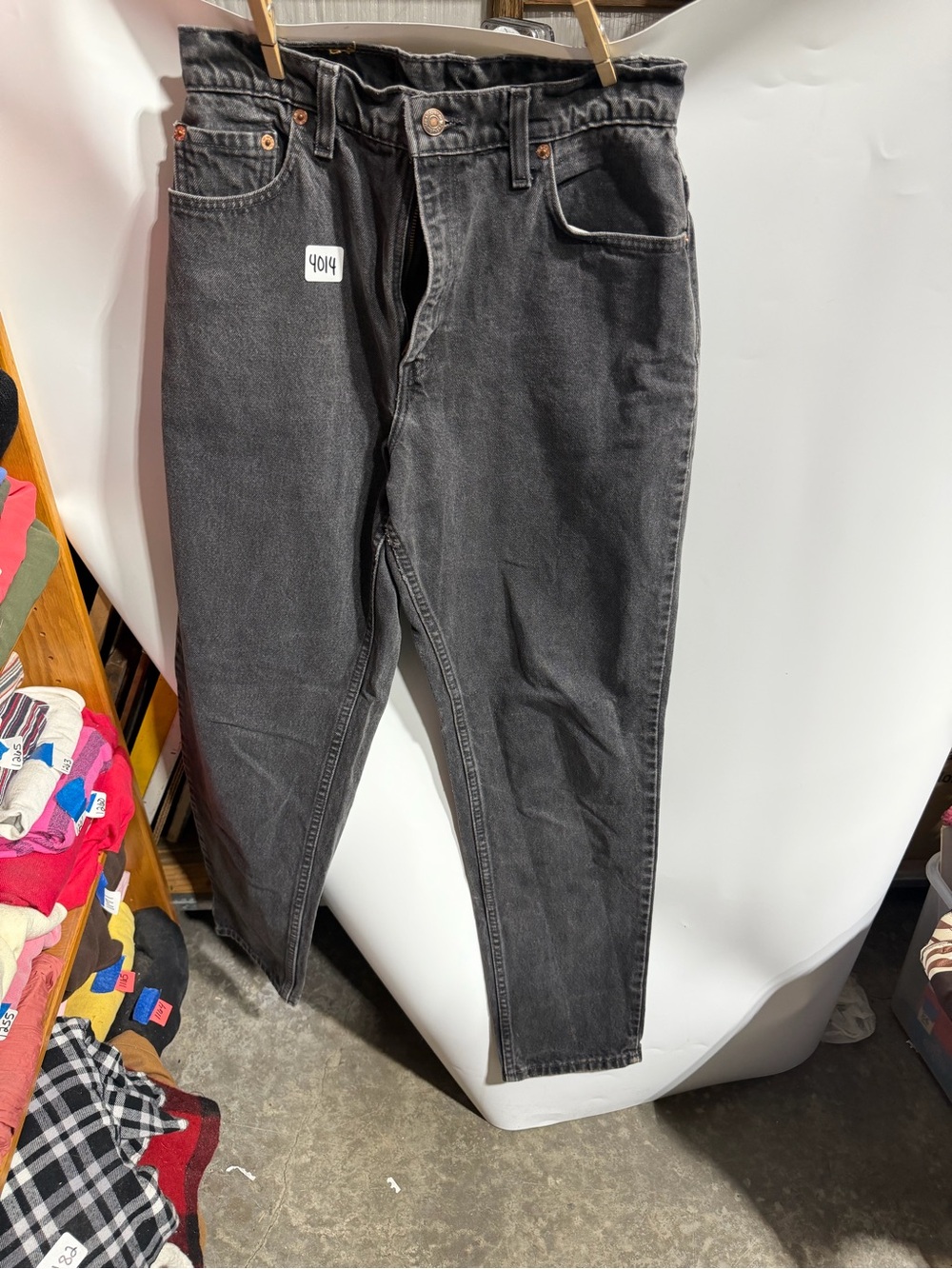 #4014-Levi's Women's Washed Black Skinny Jeans